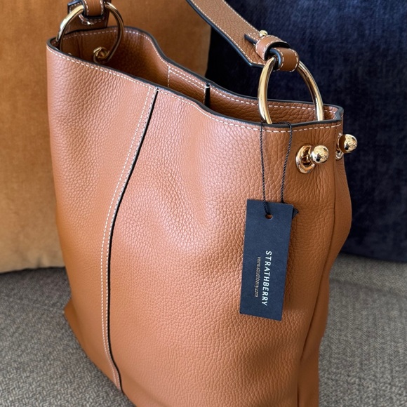 Strathberry Tan Leather Large Lana Shoulder Bag - Picture 9 of 17